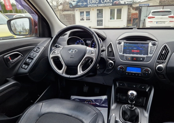 Hyundai ix35 cena 54900 przebieg: 120000, rok produkcji 2014 z Krynica-Zdrój małe 742